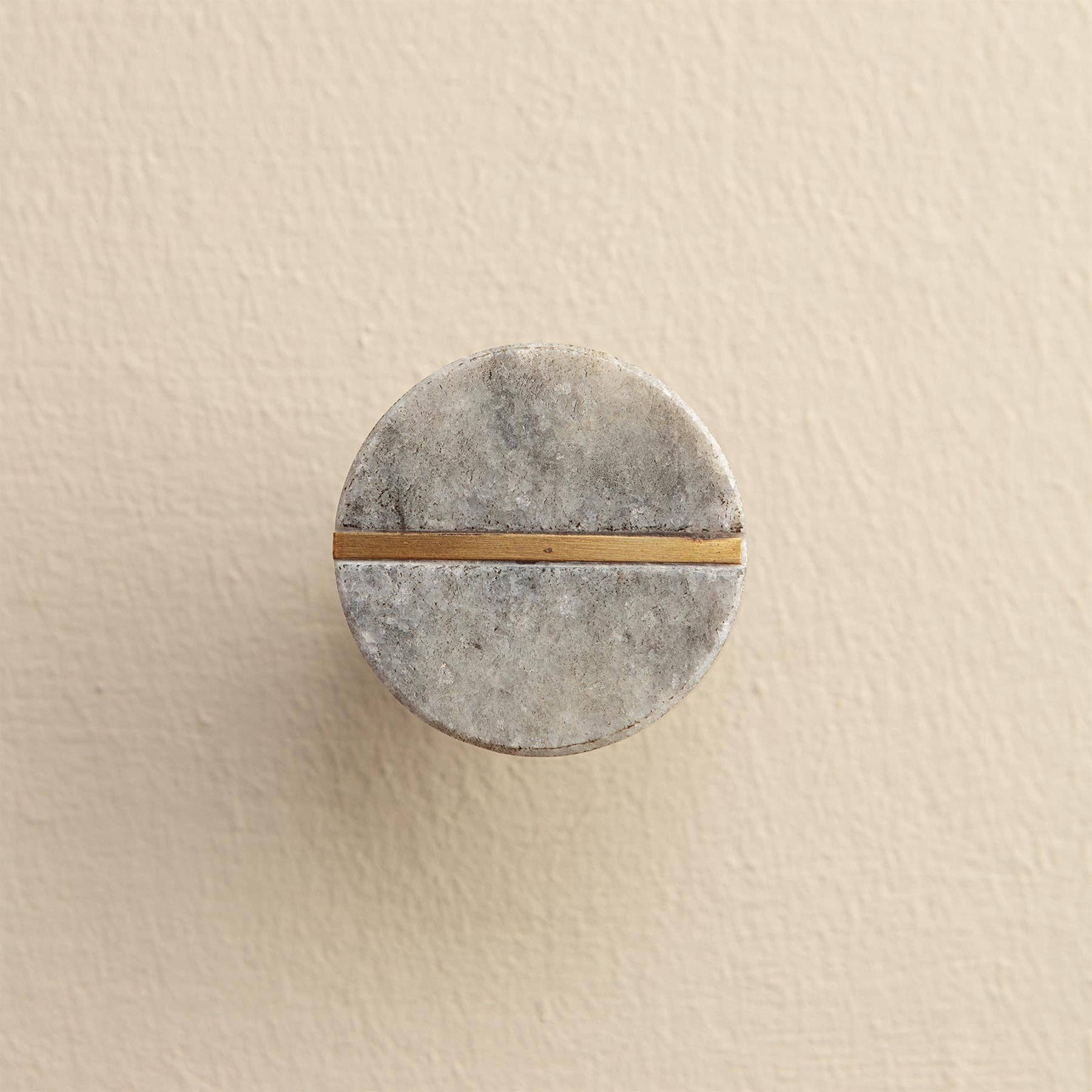 Chickidee – wholesale Knob/pull – Nyra Blue Stone Brass Oval Drawer Knobs4