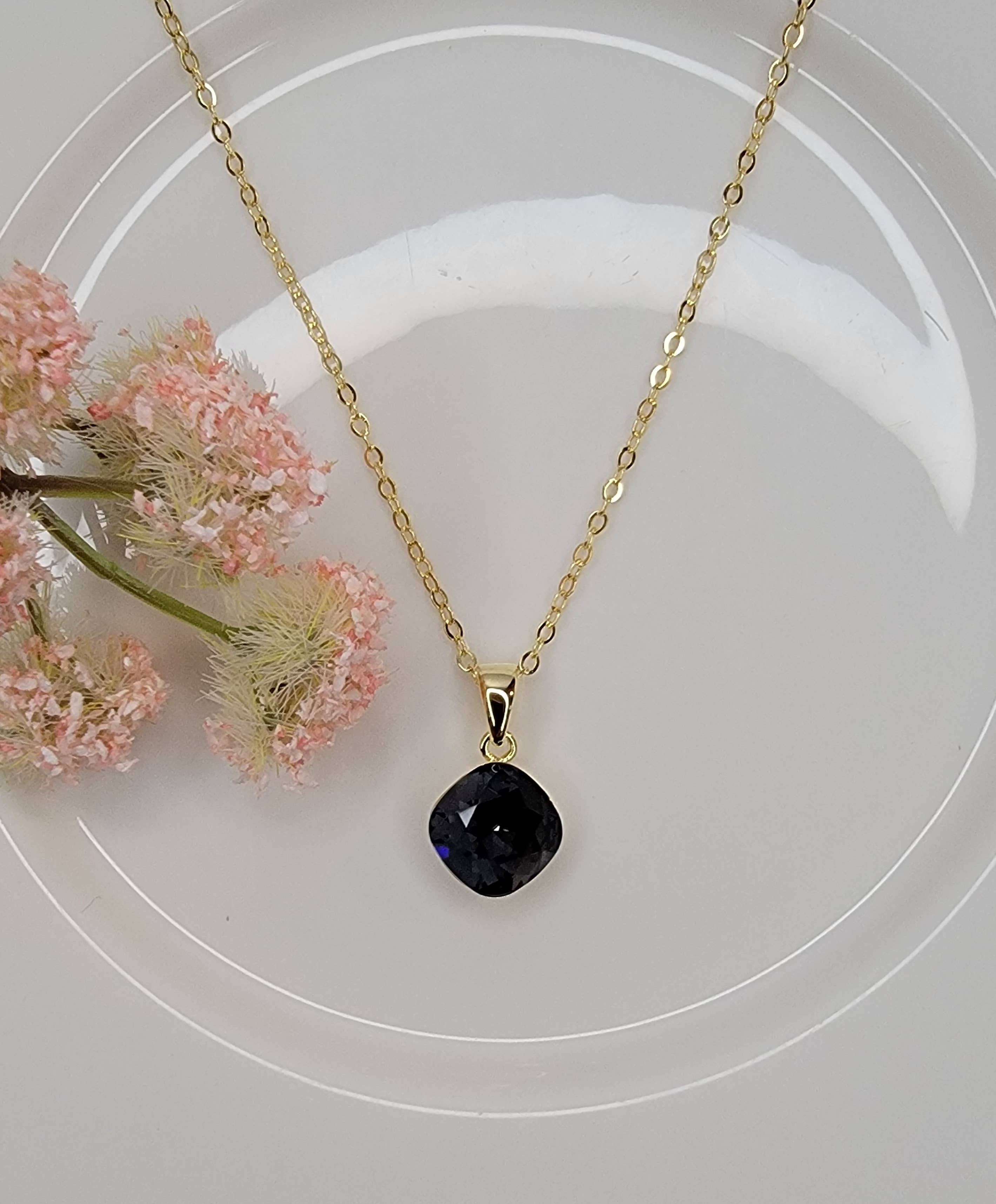 BETTYOH INC – wholesale Pendant/charm necklace – SWAROVSKI CRYSTAL CHARM NECKLACE.13