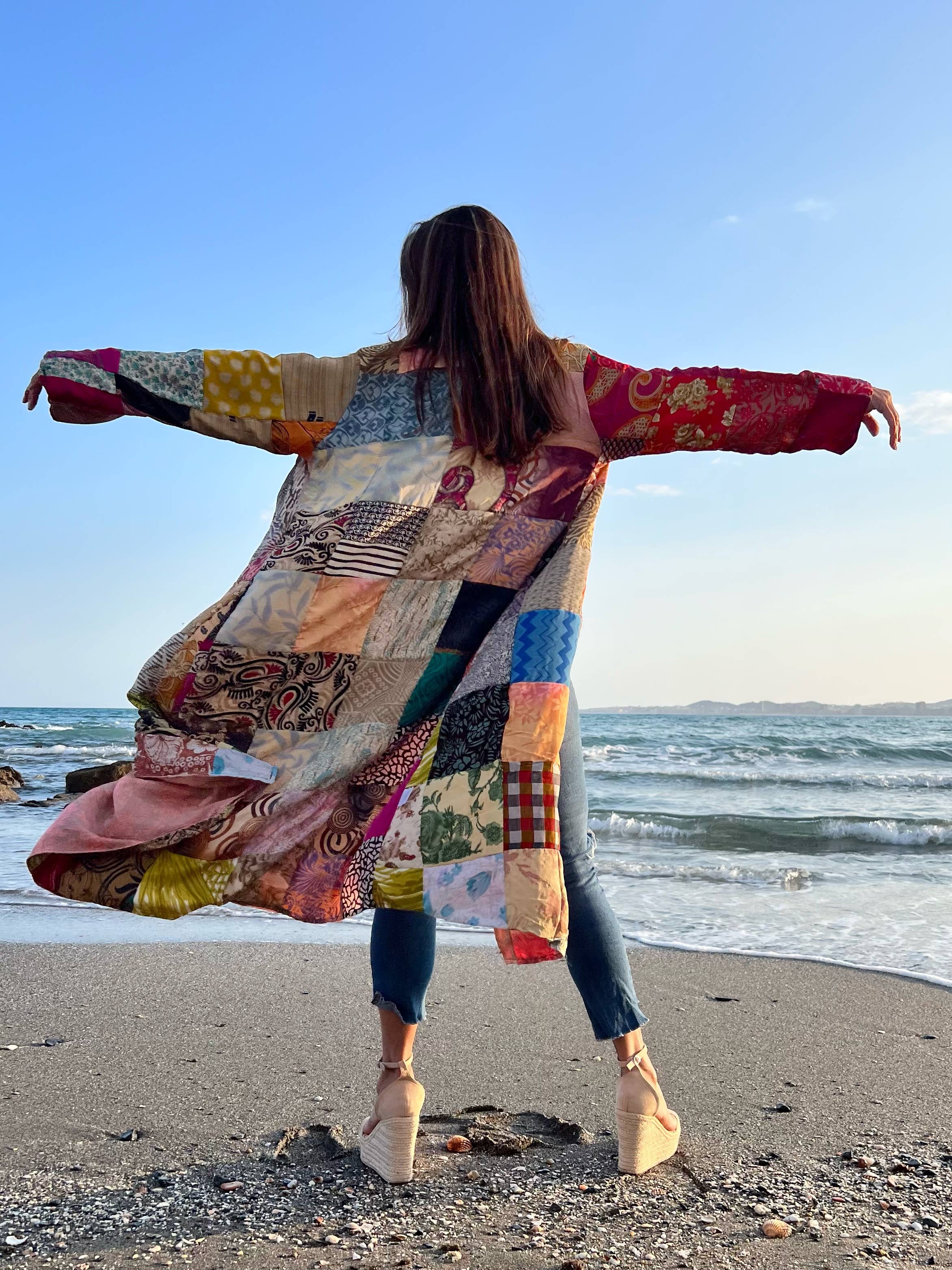 Kinomy - Wholesale Kimono - Women's - Patchwork kimonos Pack 5, reversible silk kimono, kimonos