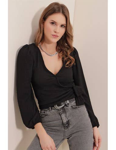 Mani Textile - Wholesale Blouse - Women's - Cache Coeur shirt - Black4