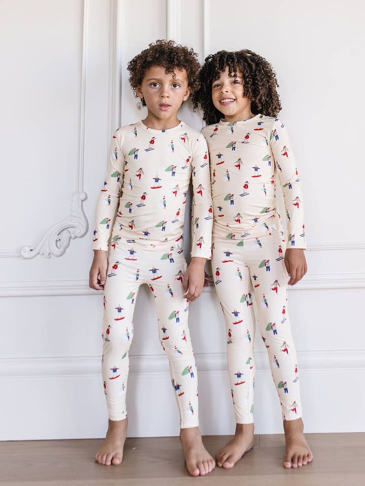 Loocsy LLC - Wholesale Sleepwear Set - Kids - Skiers Pajama Set4