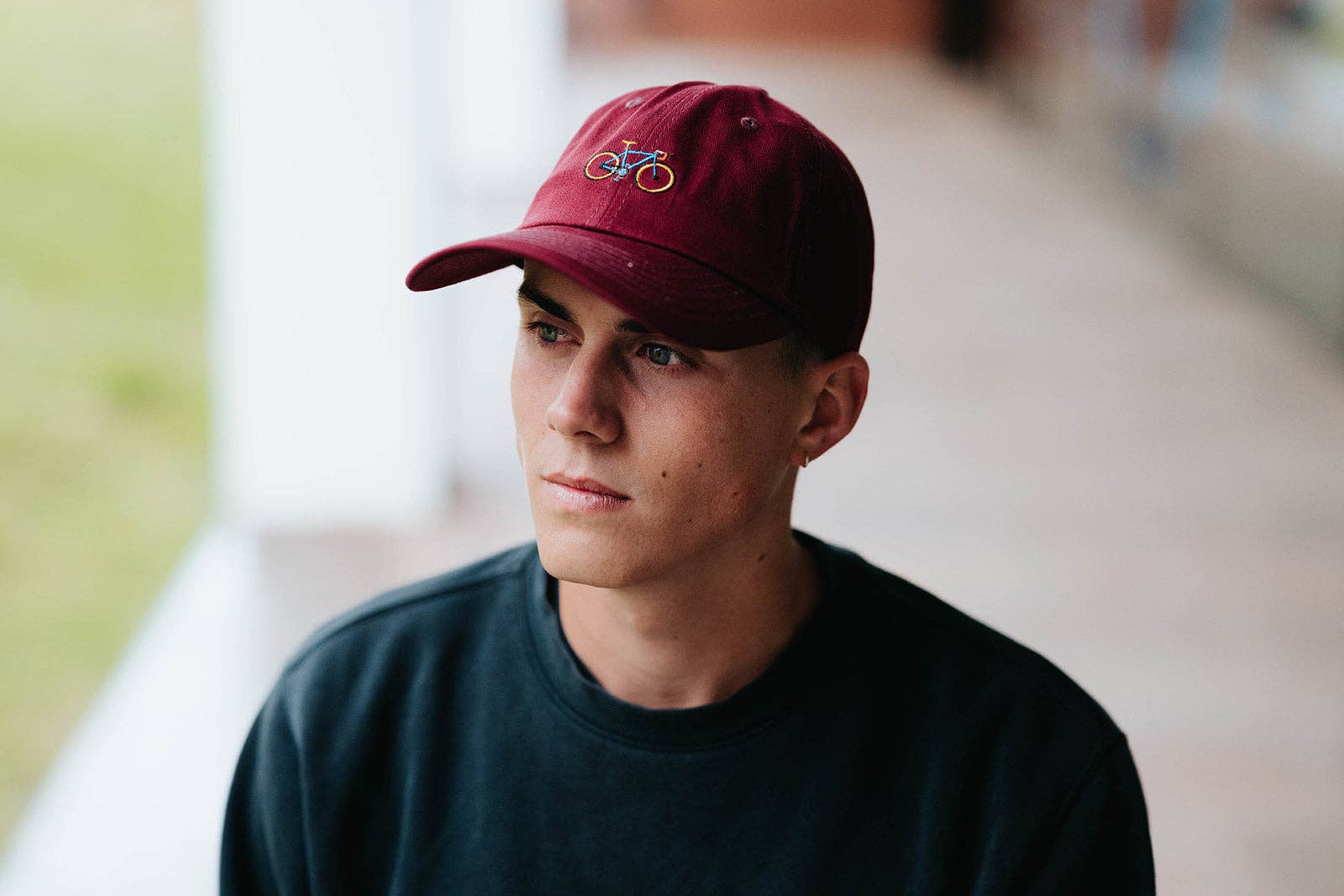 Red Fiets - Rode Baseballpet for wholesale on Faire4