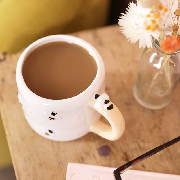 Lisa Angel - Wholesale Coffee Mug - Textured Ceramic Bee Mug