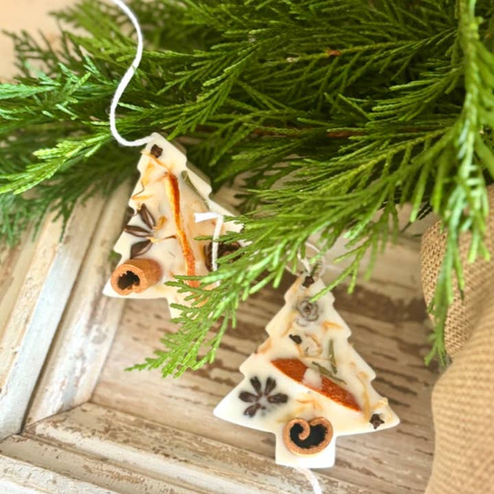 Mana Market Co. - Wholesale Wax Melt - Pine Tree Fire Starter Scented Sachet & Wax Melt4