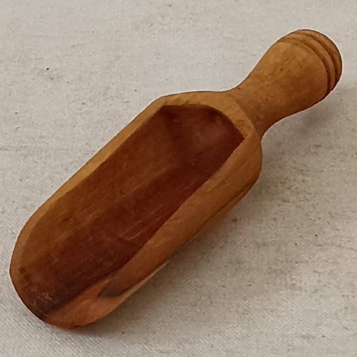 Spade Flour 7 cm Olive Wood Natural for wholesale on Faire6