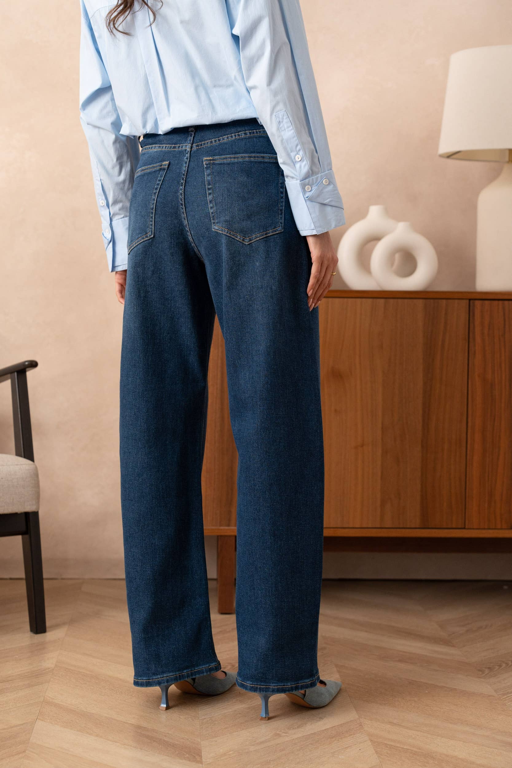 Vivid - Wholesale Jeans - Women's - Double-breasted baggy jeans7