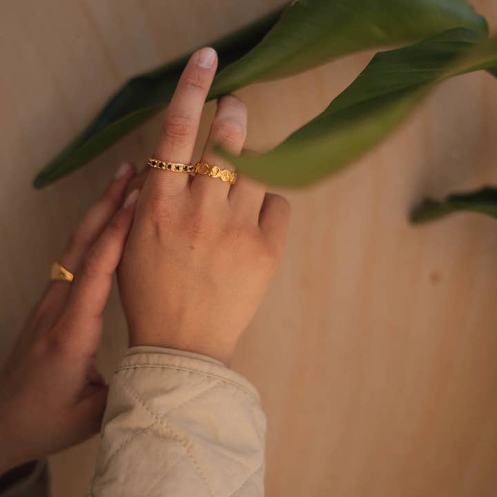 Love Local Jewelry - Wholesale Multi-Stone Ring - FREYA SAPPHIRE RING11