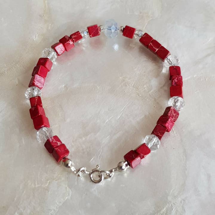 Bracciale in diaspro imperiale rosso per la vendita all'ingrosso da parte di les secrets de Louisette