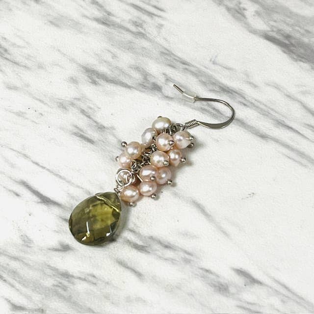 Anita K By Blushing Pink – wholesale Dangle earrings – Freshwater Pearl Cluster with Faceted Teardrop on Ear Wire5