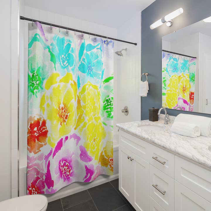 Aquarel Bloemen Douchegordijnen - Roze Regenboog Print voor wholesale door Oceane's Echo