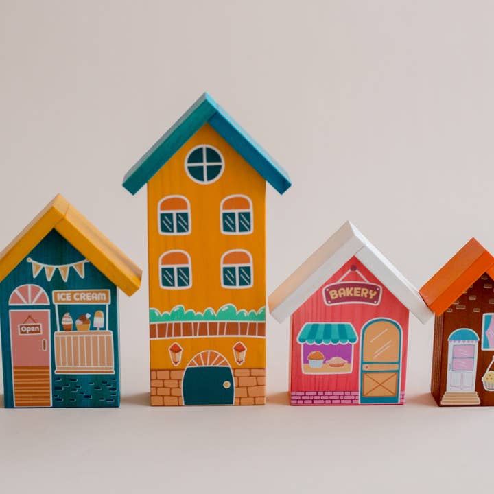 Wooden Play House Set of 4 for wholesale by Q Toys