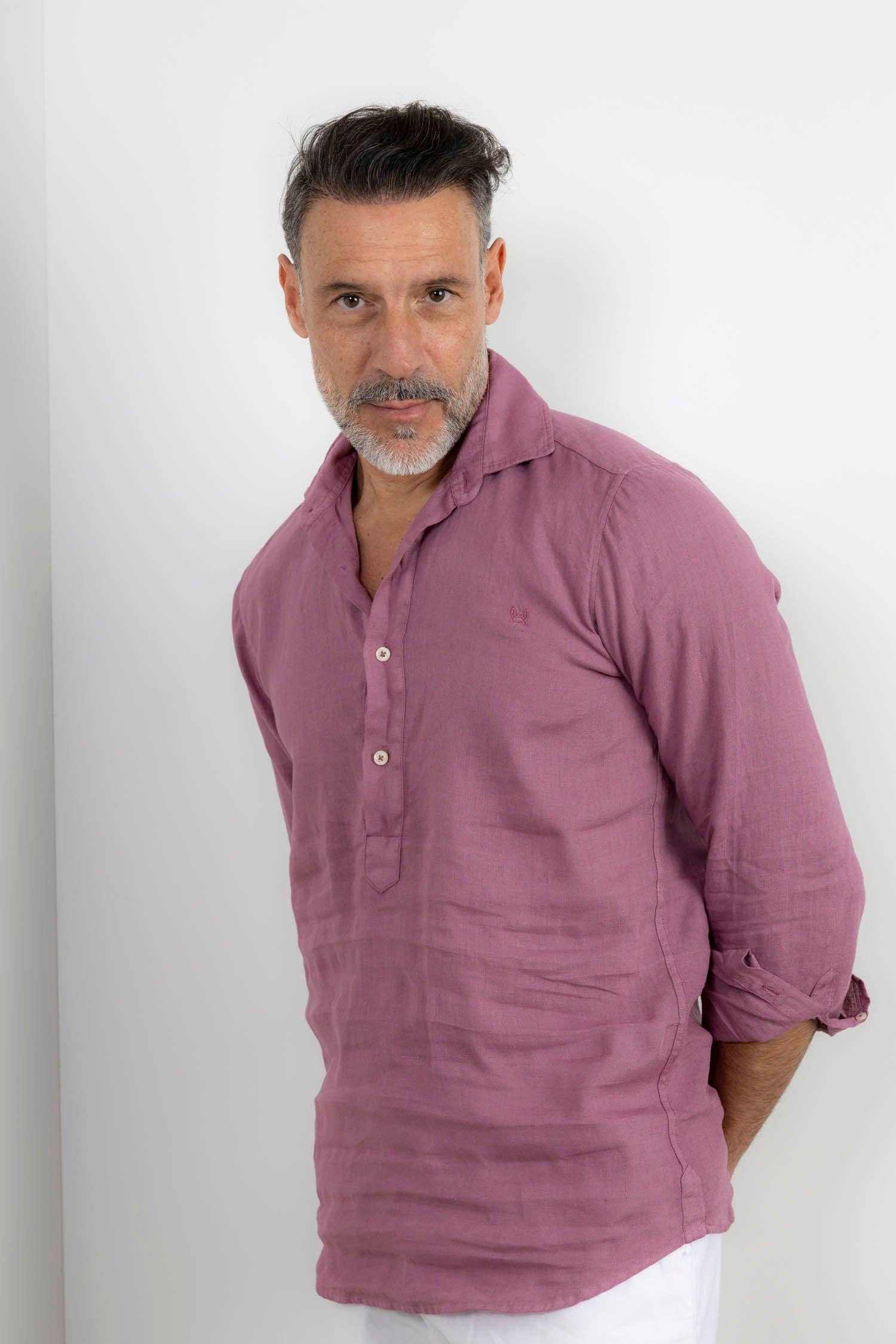 Custi Mikelo: Men's Clothing & Christmas Gifts - Wholesale Polo - Men's - Aubergine Linen T-shirt3