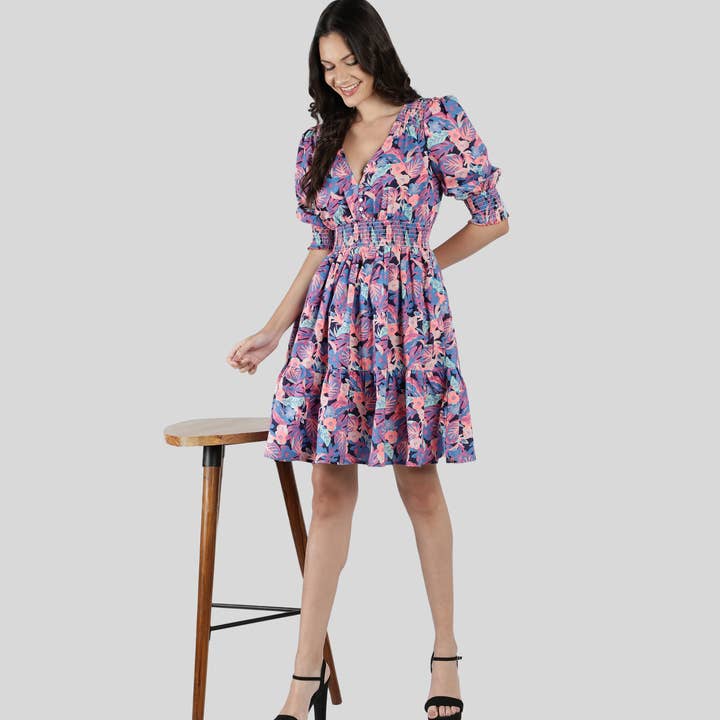 Robe Julissa pour la vente par Love Stone Fashion LLC.