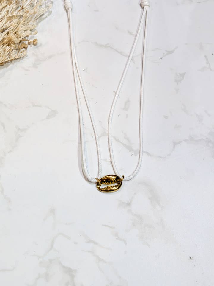 Collar de tela con concha de acero inoxidable para venta al por mayor de LOLO & YAYA