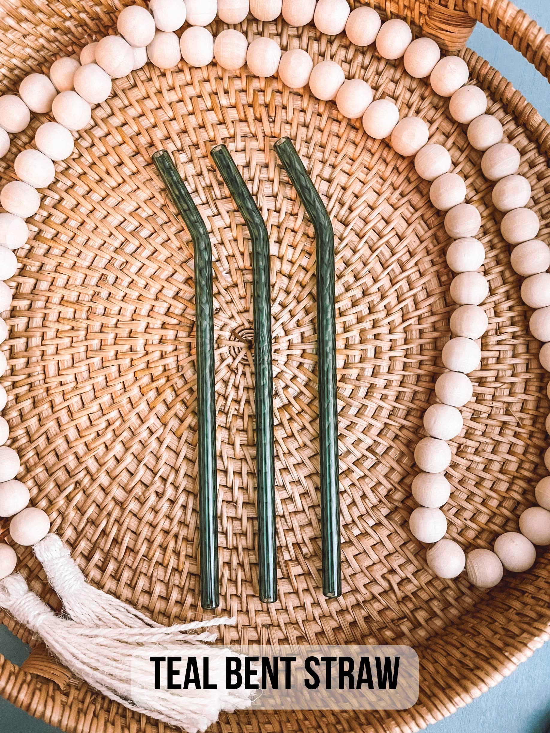 Curly Tailed Designs - Wholesale Drinking Straw - Colored Reusable Bent Glass Straws for 16oz Beer Can Glass6