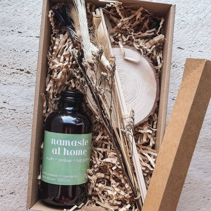 Everwood Candle Co. - Wholesale Reed Diffuser - 'Namaste at Home' Botanical Reed Diffuser 200ml