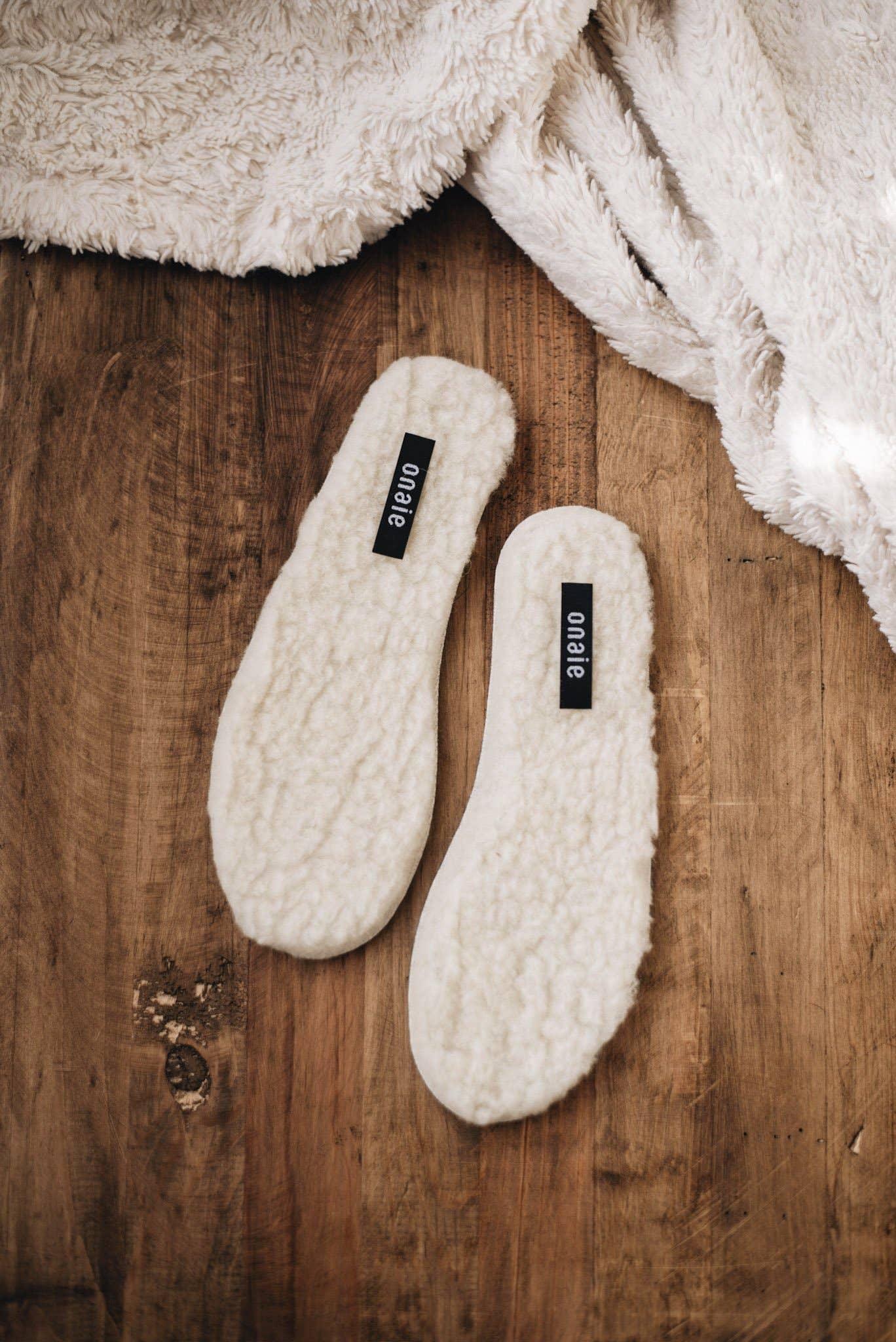 ONAIE – wholesale Inlägg/sulor - Unisex – Ullinlägg i fårskinn6