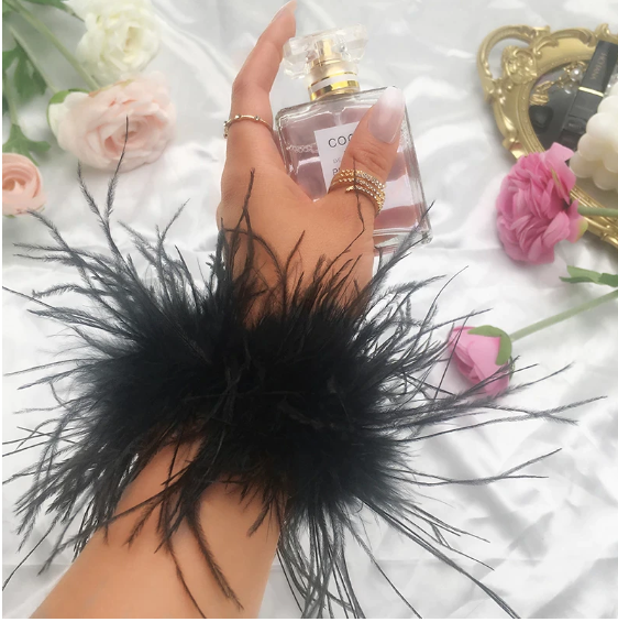 Feather Snap – wholesale Cuff bracelet – Feathersnap® JUMBO Ostrich Feather Cuff Bracelet Pair4