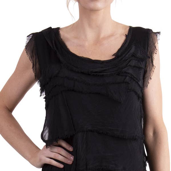 Top sans manches à volants pour la vente par Gigi Moda