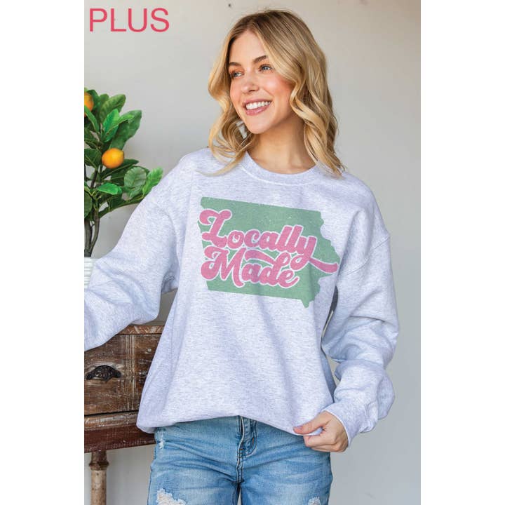 BLUME & CO. - Wholesale Graphic Sweatshirt - Women's - Plus Size Iowa Locally Made Graphic Sweatshirt1