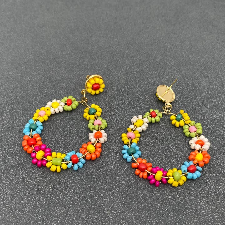 Mio Queena - Wholesale Dangle Earrings - Handmade Colored Beaded Dangle Flower Post Earrings