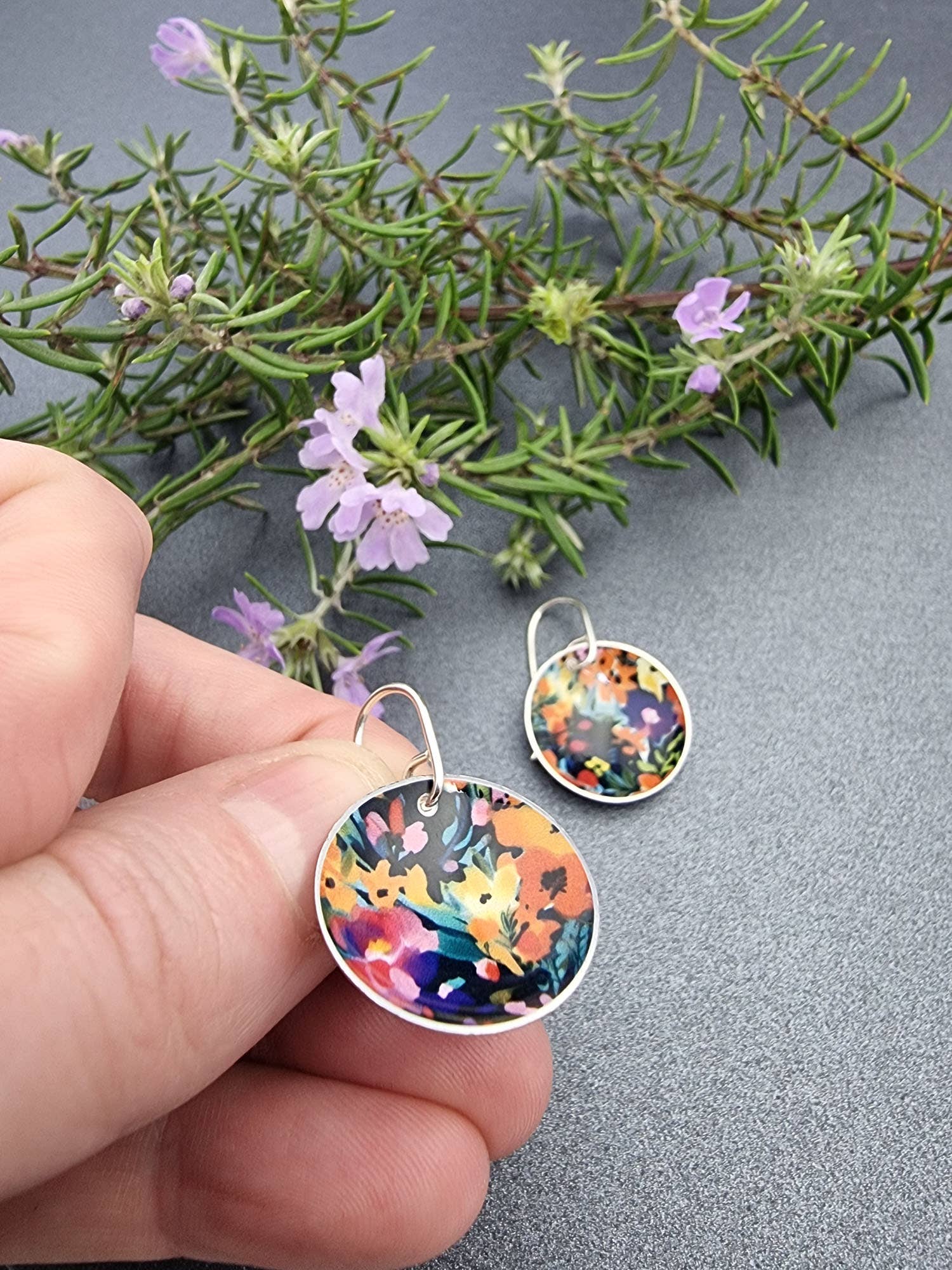 erin.k creative studio - Wholesale Dangle earrings - FLORETTE - Bouquet domed earrings4