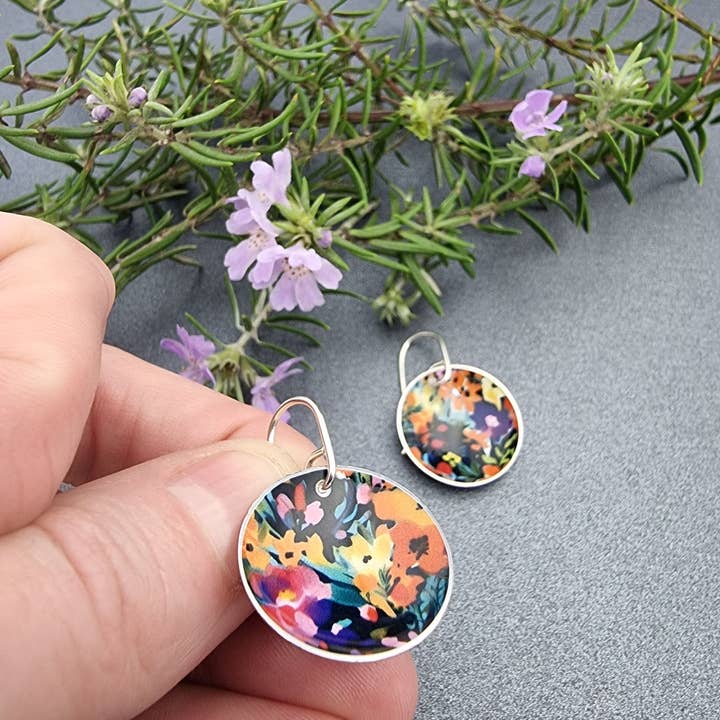 erin.k creative studio - Wholesale Dangle earrings - FLORETTE - Bouquet domed earrings4