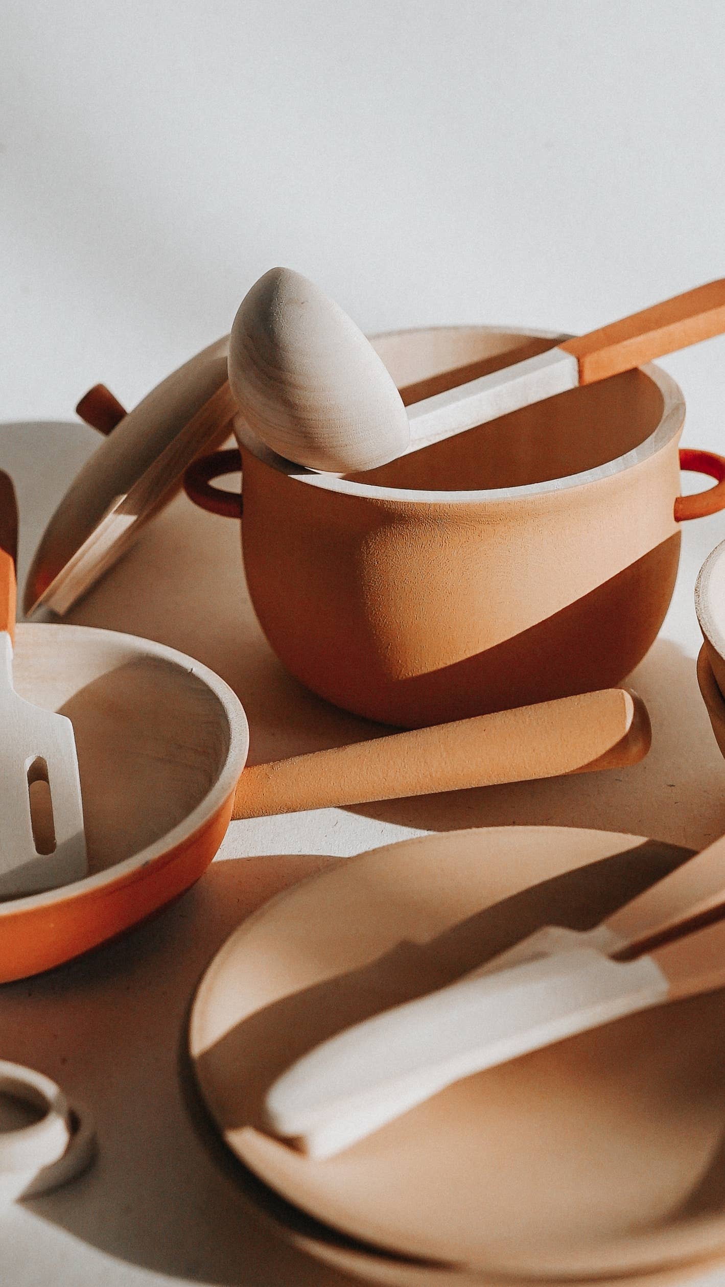 SABO concept – wholesale Leksaksmatningsset - Barn – Servisset för barnkök i citrusfärger5