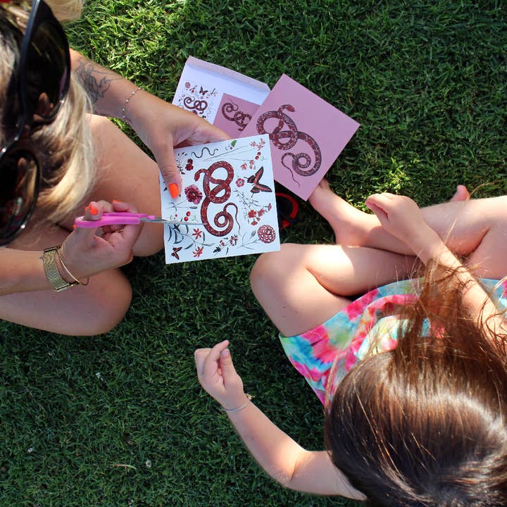 Kapris - Wholesale Temporary Tattoo - Tatouages temporaires - WILD RED