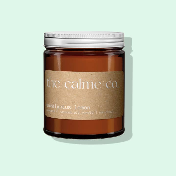Bougie à la cire d'abeille eucalyptus citron pour la vente par The Calme Co