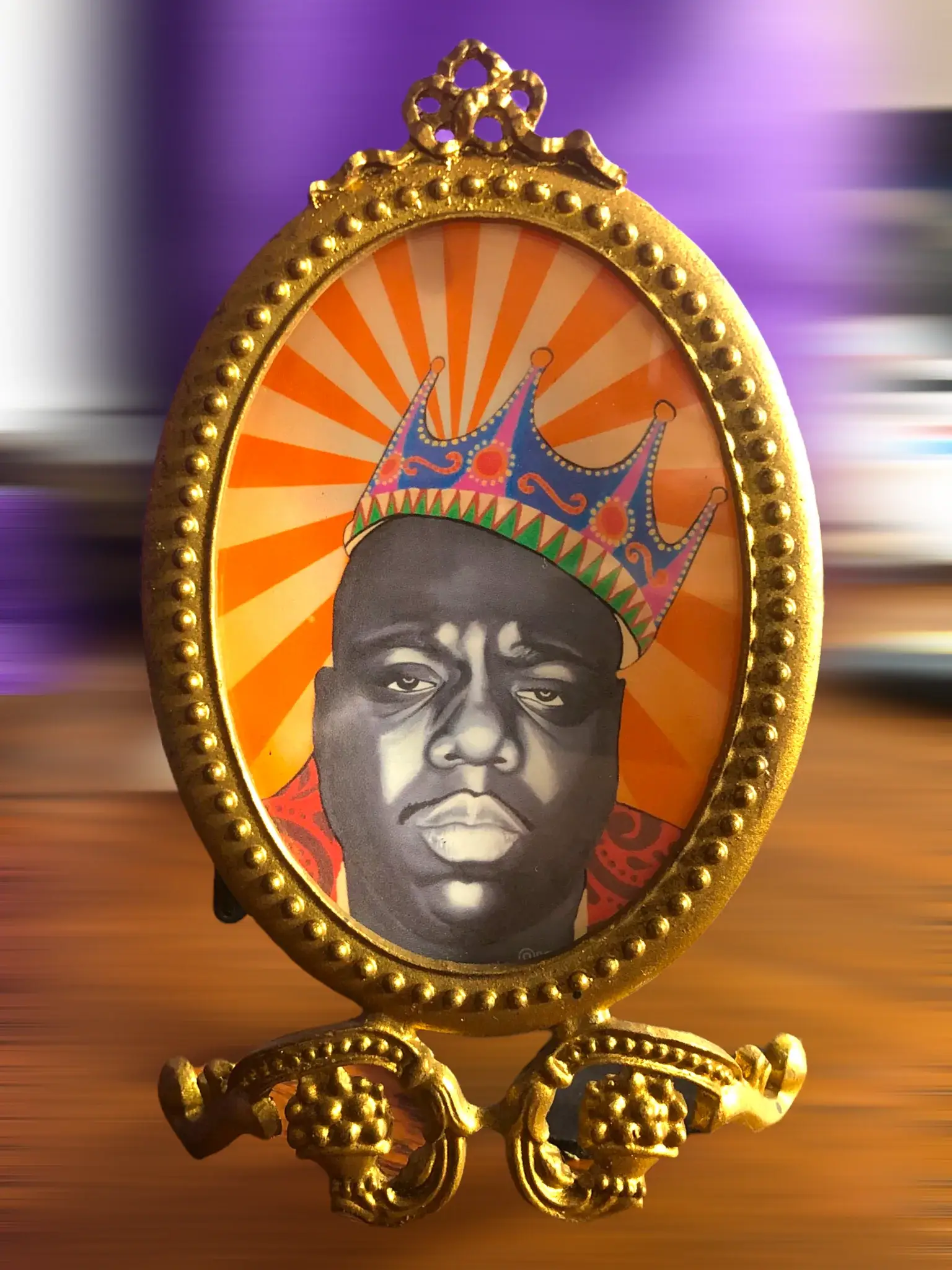 Somethingbadass – wholesale Picture frame – Baroque Oval Frame with Pop Art3