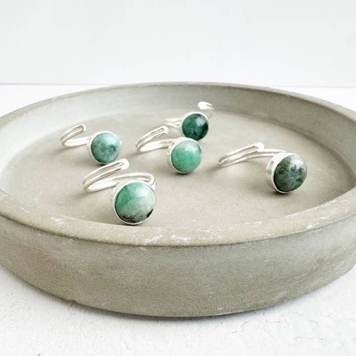 Rustic Gem Jewelry - Wholesale Cocktail/Statement Ring - Emerald Wrap Ring in Gold and Silver