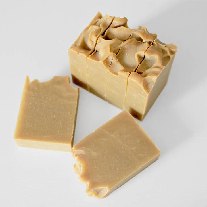 Four Ladies & Co. - Wholesale Bar Soap - Grapefruit Delight Bar Soap | Made with Coconut Milk2