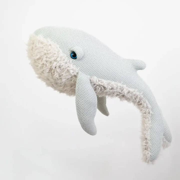Stuffed Animal The Whale Big Grandma for wholesale by BigStuffed - International