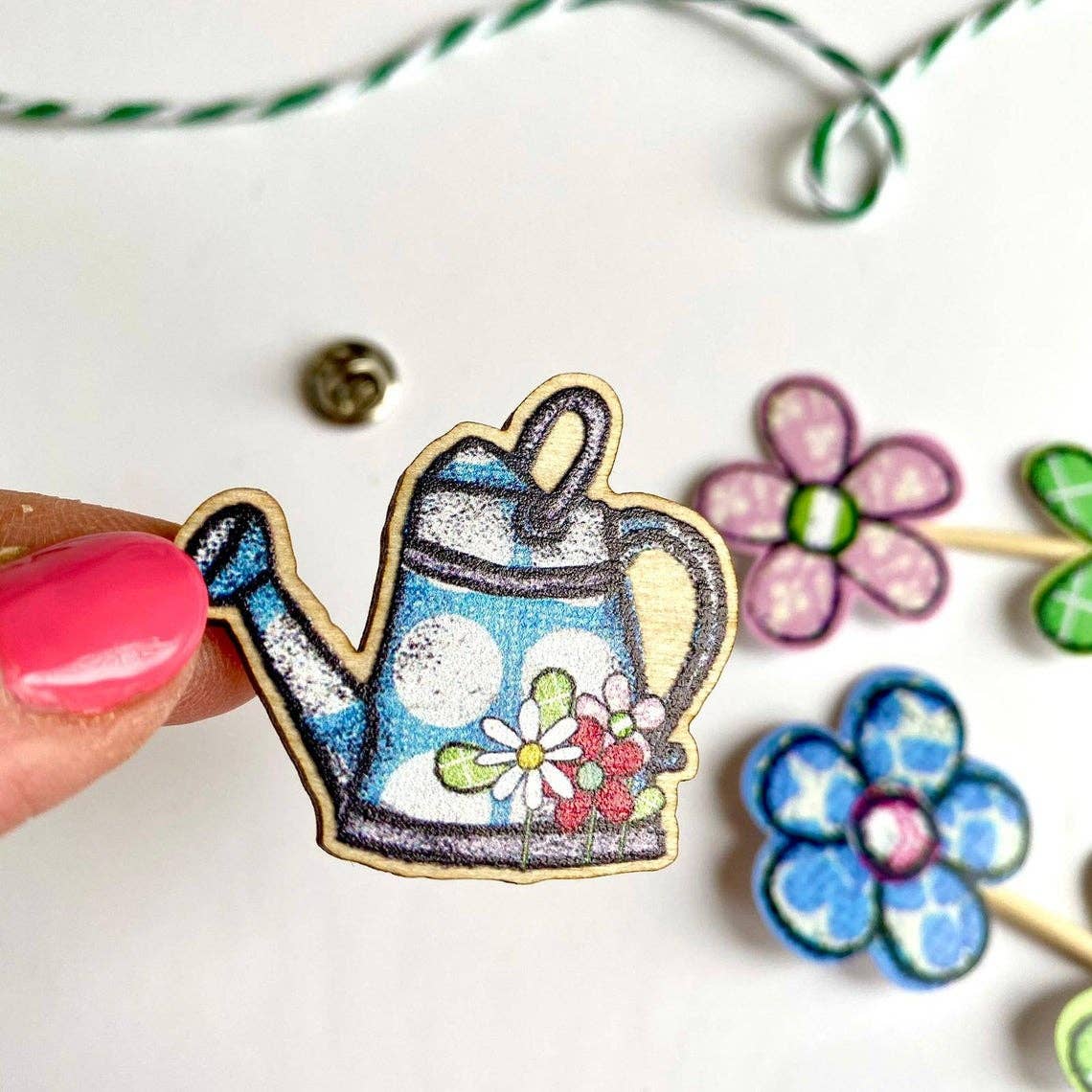 Flossy Teacake - Wholesale Brooch - Watering Can Wooden Pin Badge