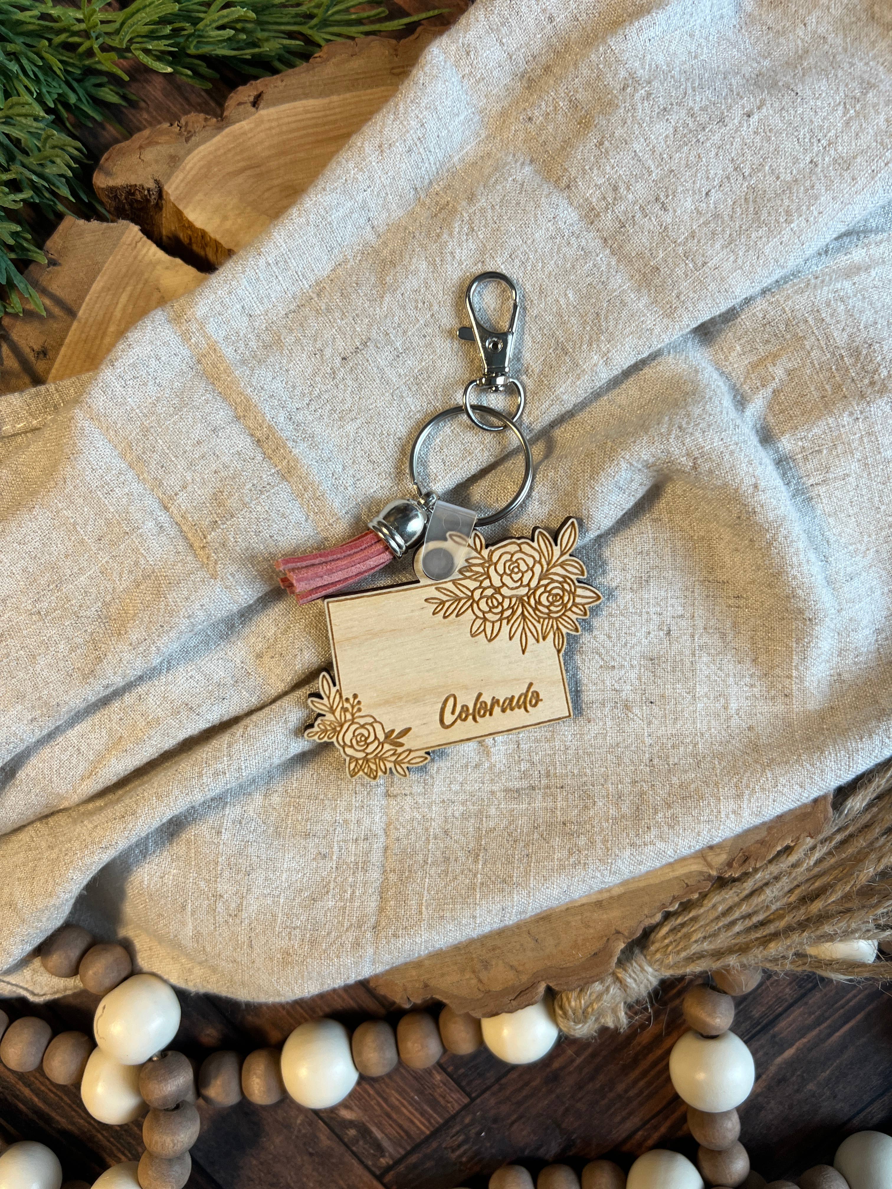 Chamness' Crafty Corner - Wholesale Keychain - Unisex - Floral State Wooden Keychains6