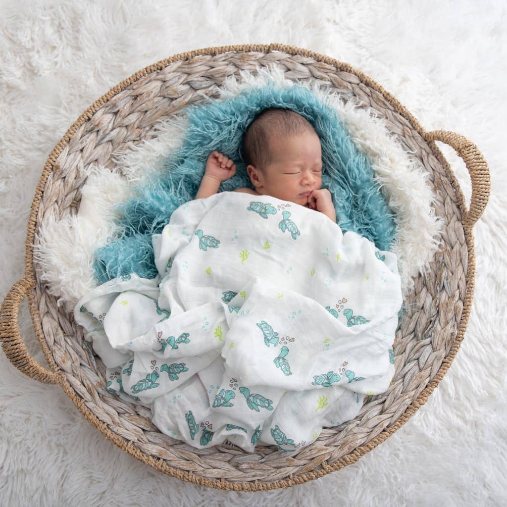 Coco Moon - Wholesale Swaddle - Baby - Honu Honi Muslin Swaddle Blanket4