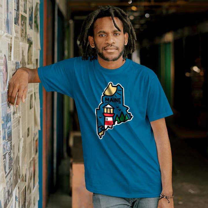 RetroPlanet - Wholesale T-Shirt (Graphic) - Unisex - Maine Lighthouse T-Shirt, Sweatshirt, Hoodie, Adult Unisex