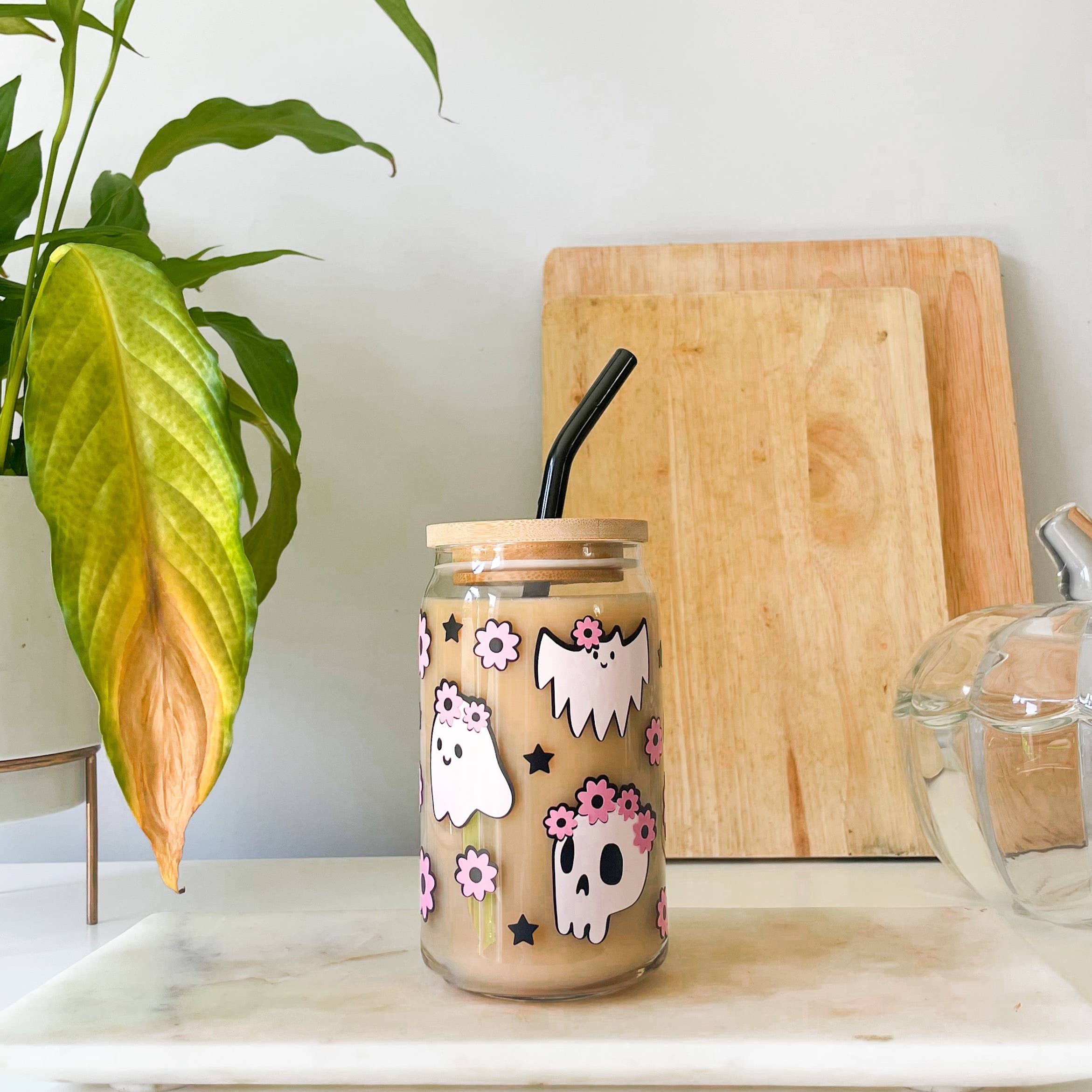 Hope and Grey Creative - Venta al por mayor Vaso/copa - Lata de vidrio Bat/Ghost con tapa de bambú y pajita de vidrio transparente 0