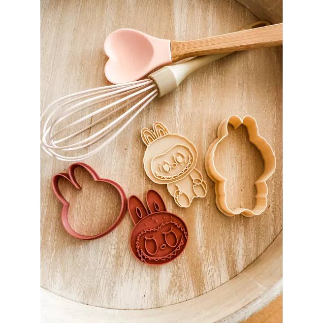 Set van 2 uitsteekvormpjes LABUBU voor wholesale door Made - in - Melody