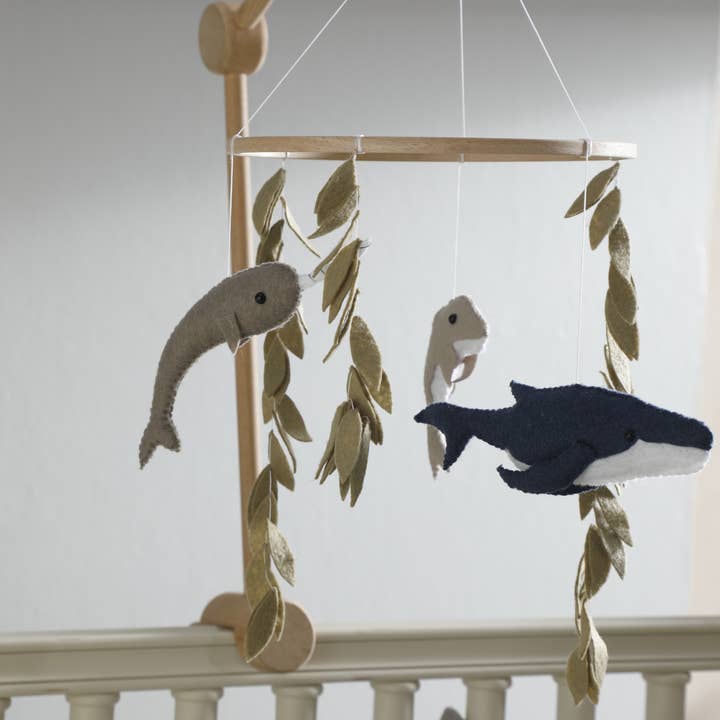 2 Stories – Großhandel Baby-Mobile – OCEAN Babymobil, Delfin, Wal, unter dem Meer, Meer1