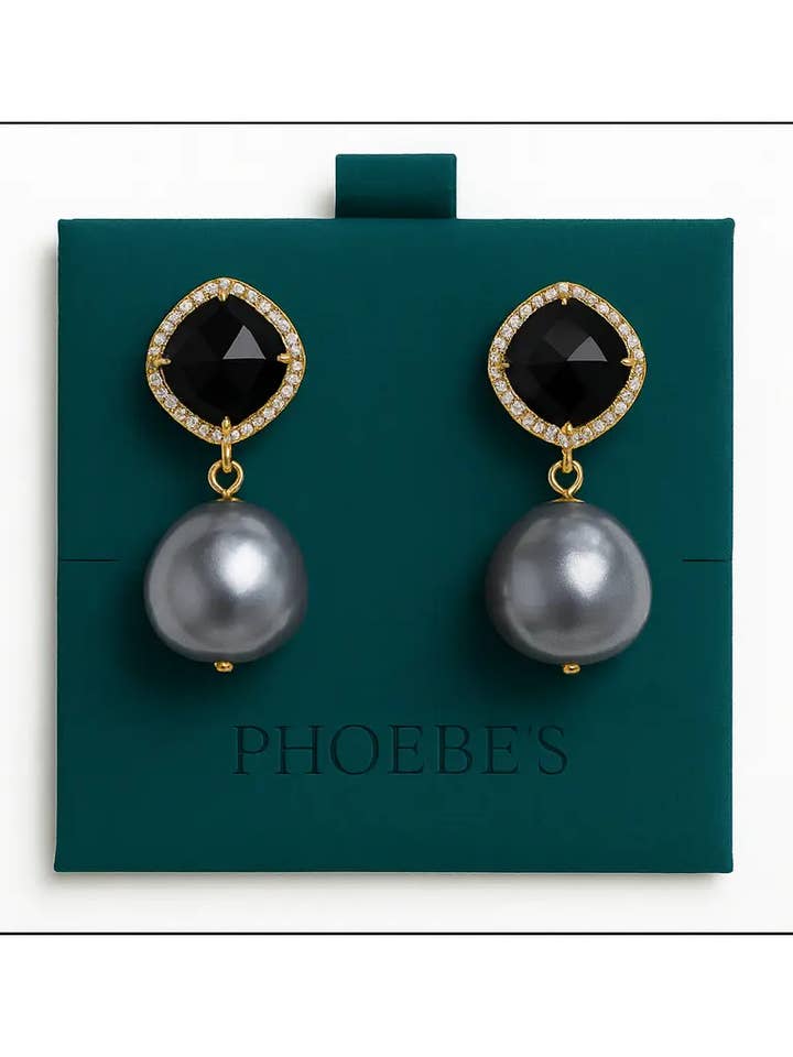 Pendientes de ónix negro y perla barroca con baño de oro de 18 quilates for wholesale by PHOEBE´S