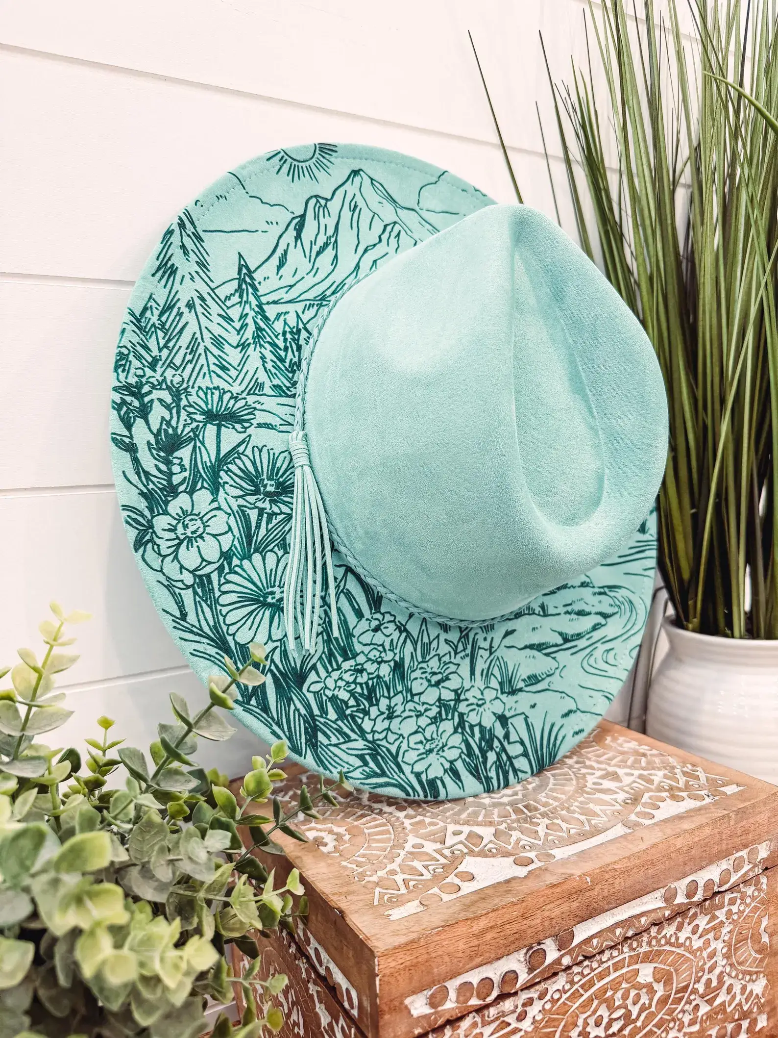 Willie & Dolly Designs - Wholesale Fedora - Women's - Engraved Floral Mountain Hat5