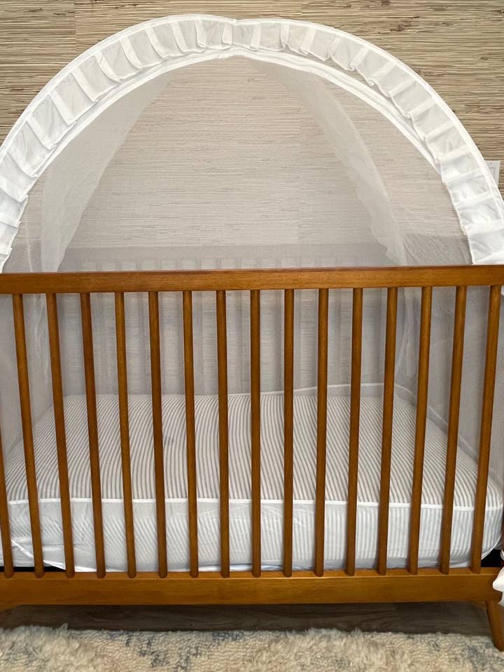 Tentes de berceau pour bébé pour la vente par Uncommonbasics