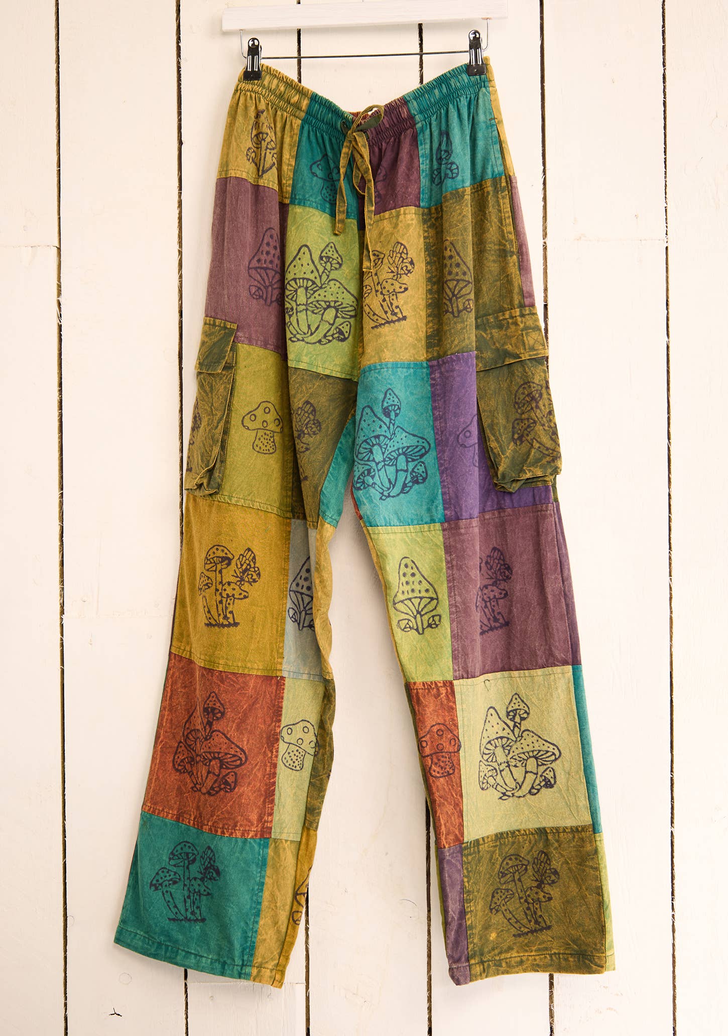 Namaste - Vendita all'ingrosso Pantalone - Donna - Pantaloni cargo patchwork a forma di fungo3