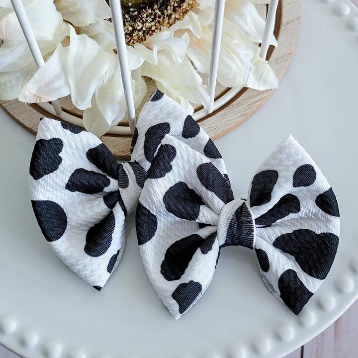 Dainty Delights Creations - Wholesale Haarstrik - Kinderen - Savannah Bow PIGGIES Set - Zwart-witte koe