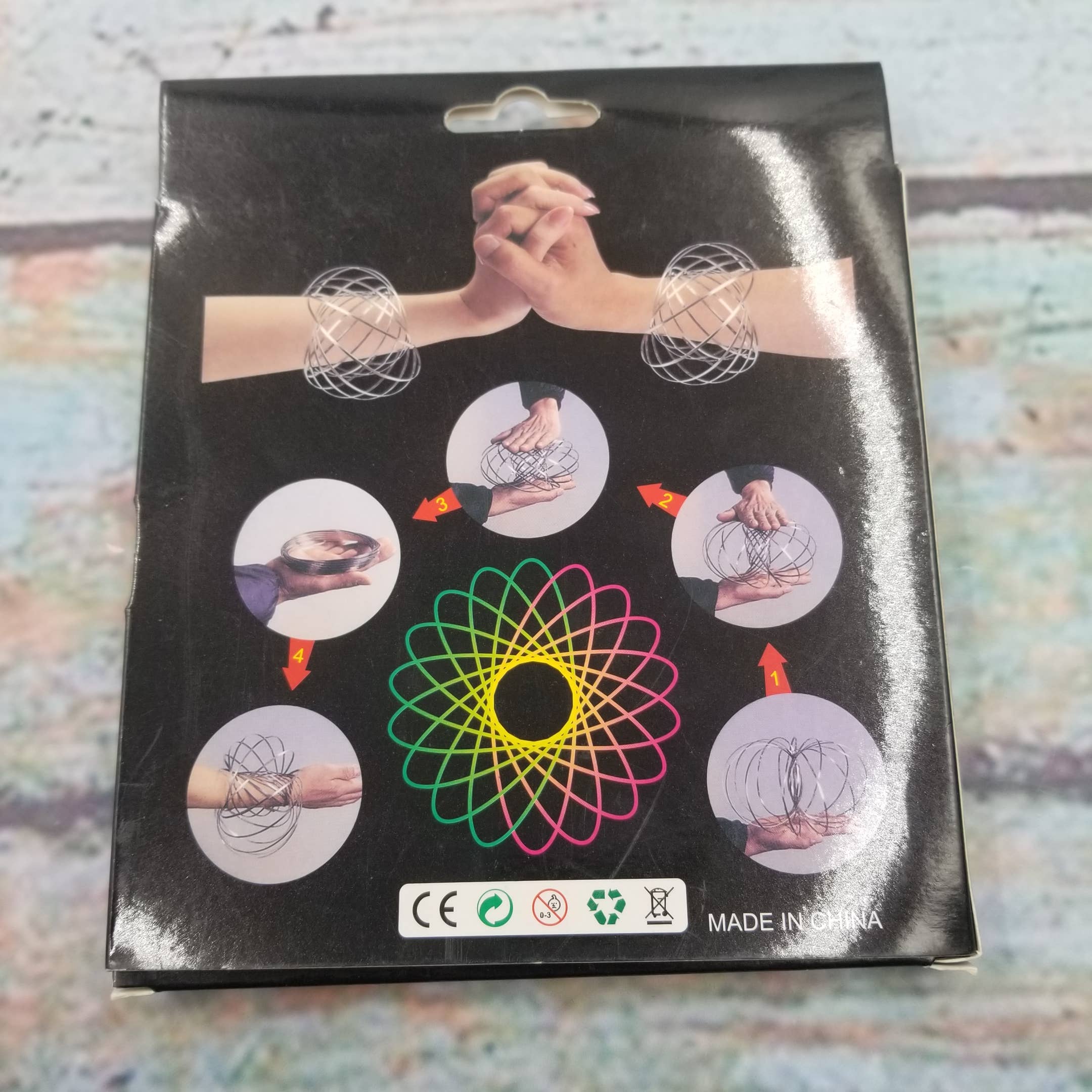 MIAS SHOP - Wholesale Fidget Toy - Kids - Kinetic Koil - Arm Spinning Toy2