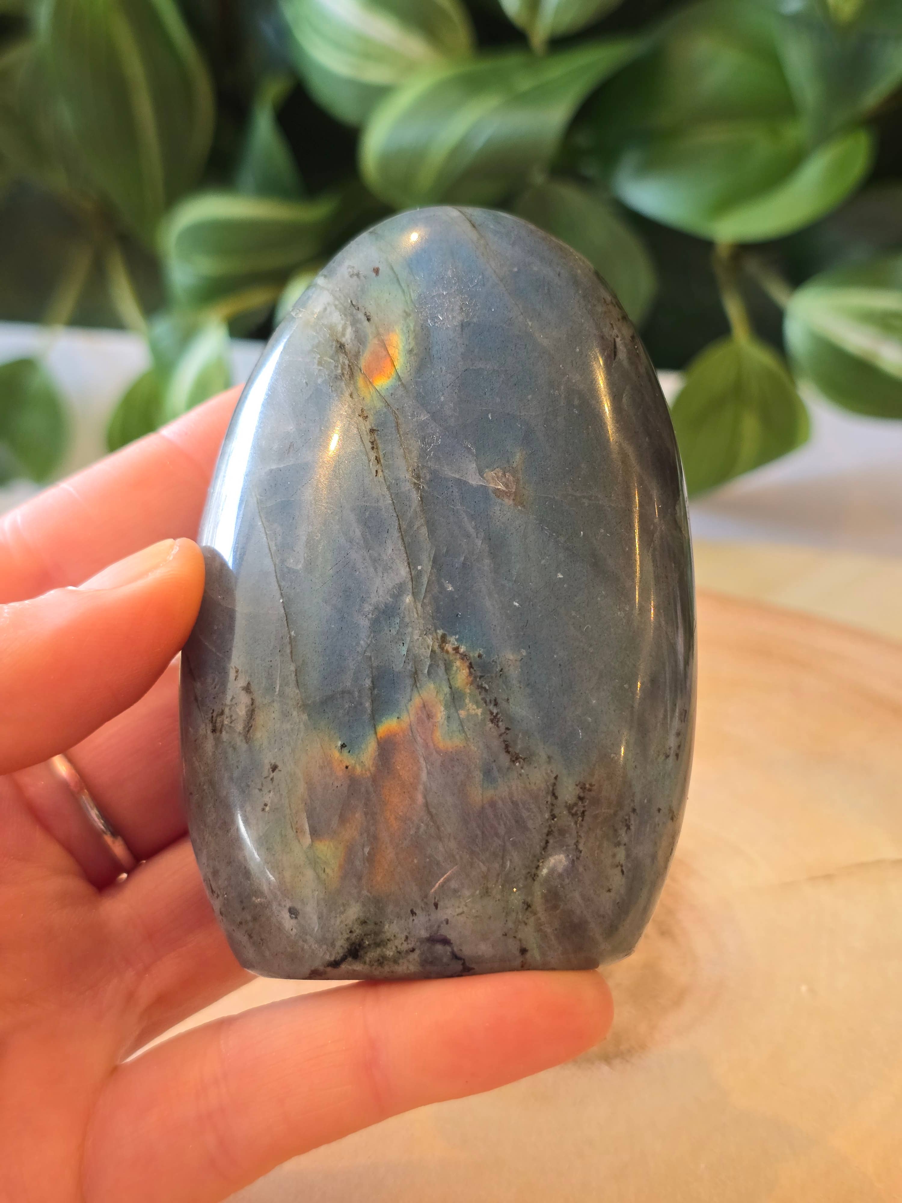 Crystal Cove Minerals – wholesale Spiritual stone/crystal – Labradorite Freeforms4