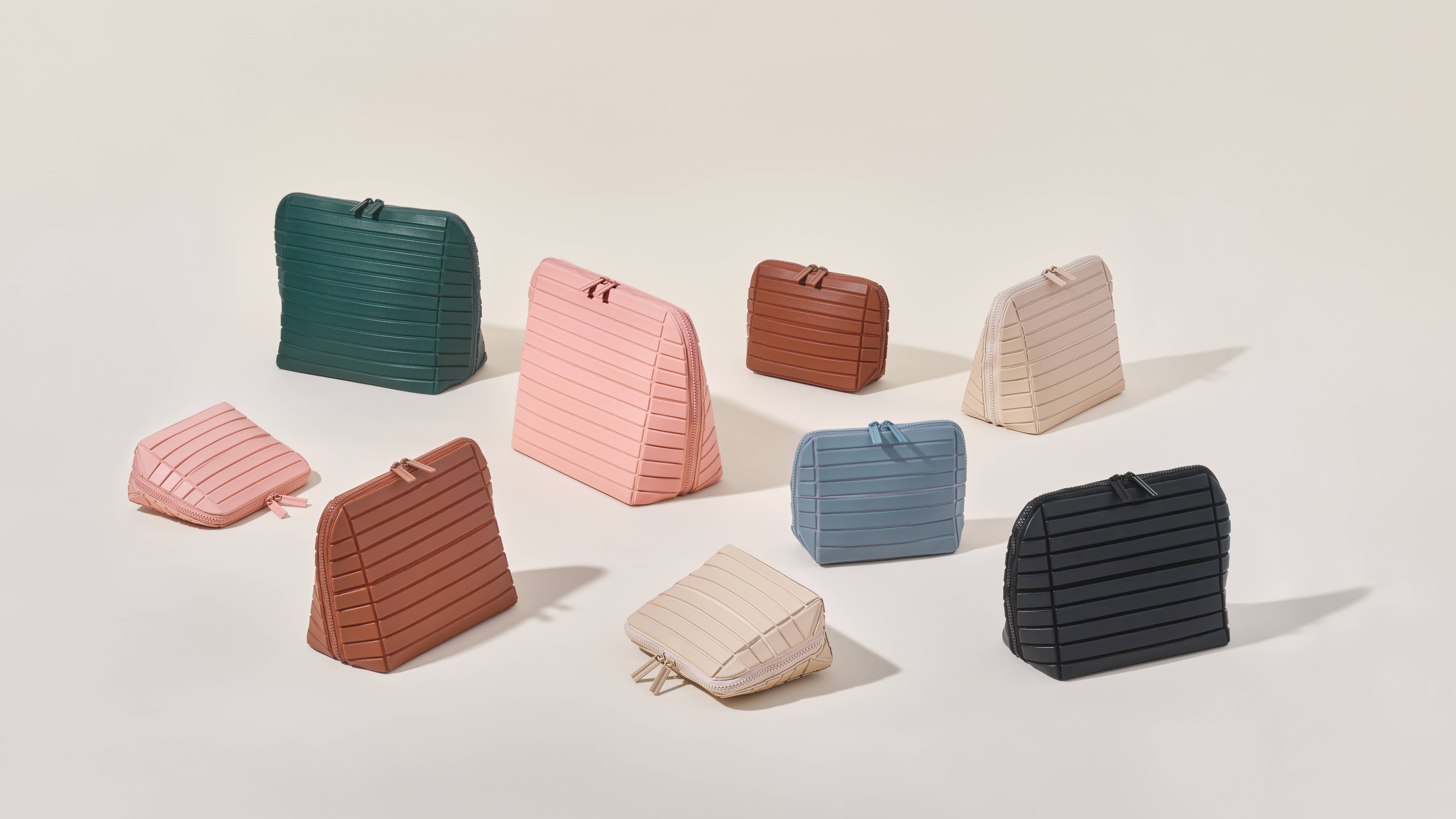 Parallelle - Wholesale Travel Set - The Small Vicuna Traveller5