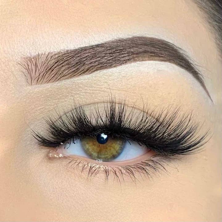 MYLASHXO - Wholesale False/Fake Eyelashes - DREAMY Eyelash